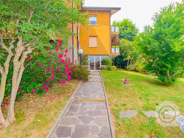 3 locali in vendita a Albizzate