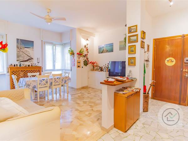Spazio e comodità: quadrilocale in zona Aguggiari/Montello