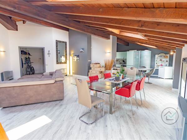 3+ bedroom apartment for sale in Varese