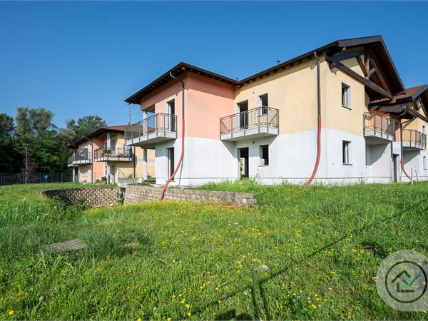 2 bedroom apartment for sale in Daverio