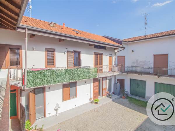 Semi Detached House for sale in Mornago
